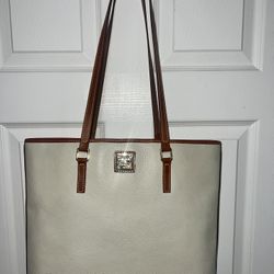 Dooney & Bourke Pebble Grain Purse 