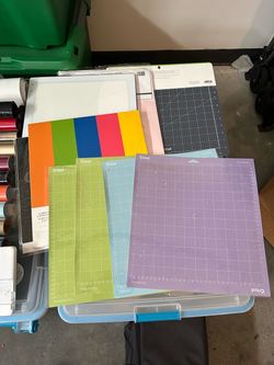 Cricut  Bundle