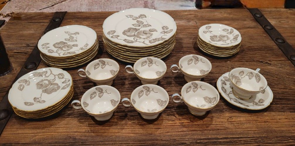 35 PC China Set
