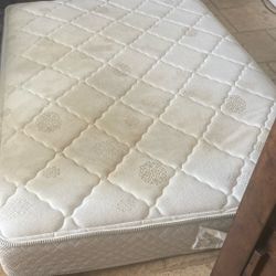 full Size  Bed