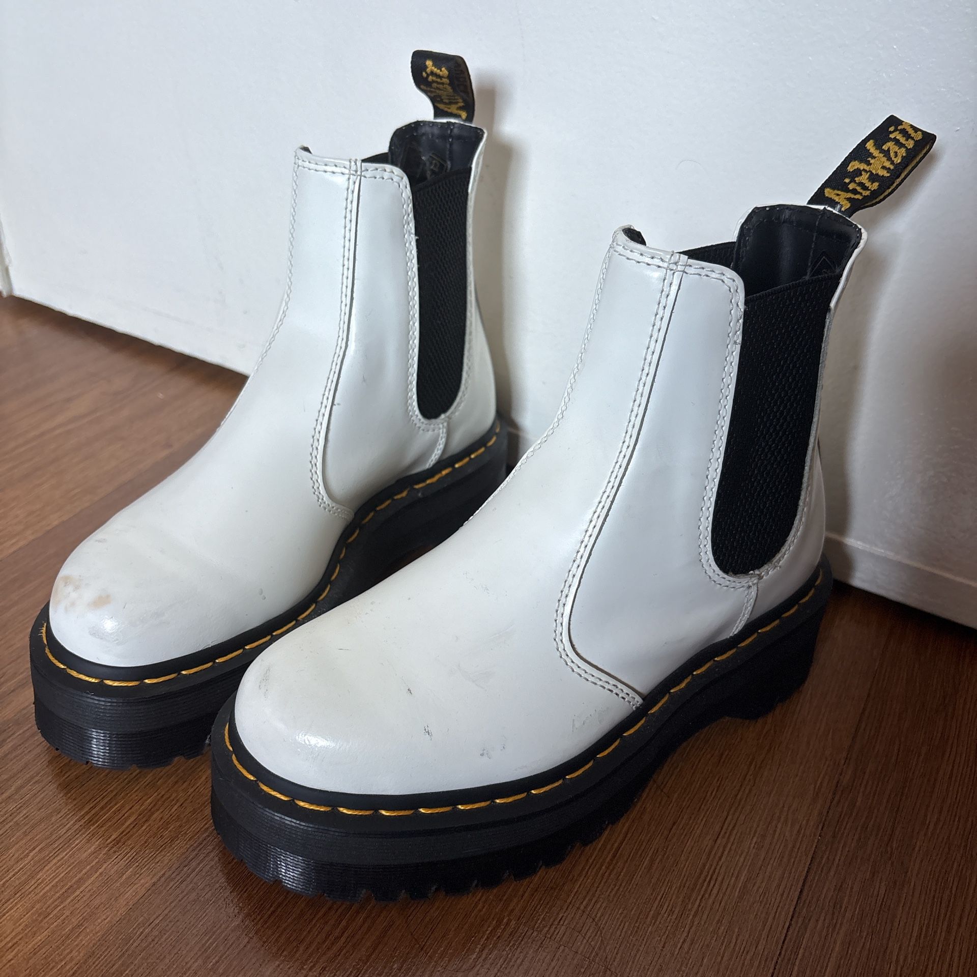 Dr Martens White Platform 2976