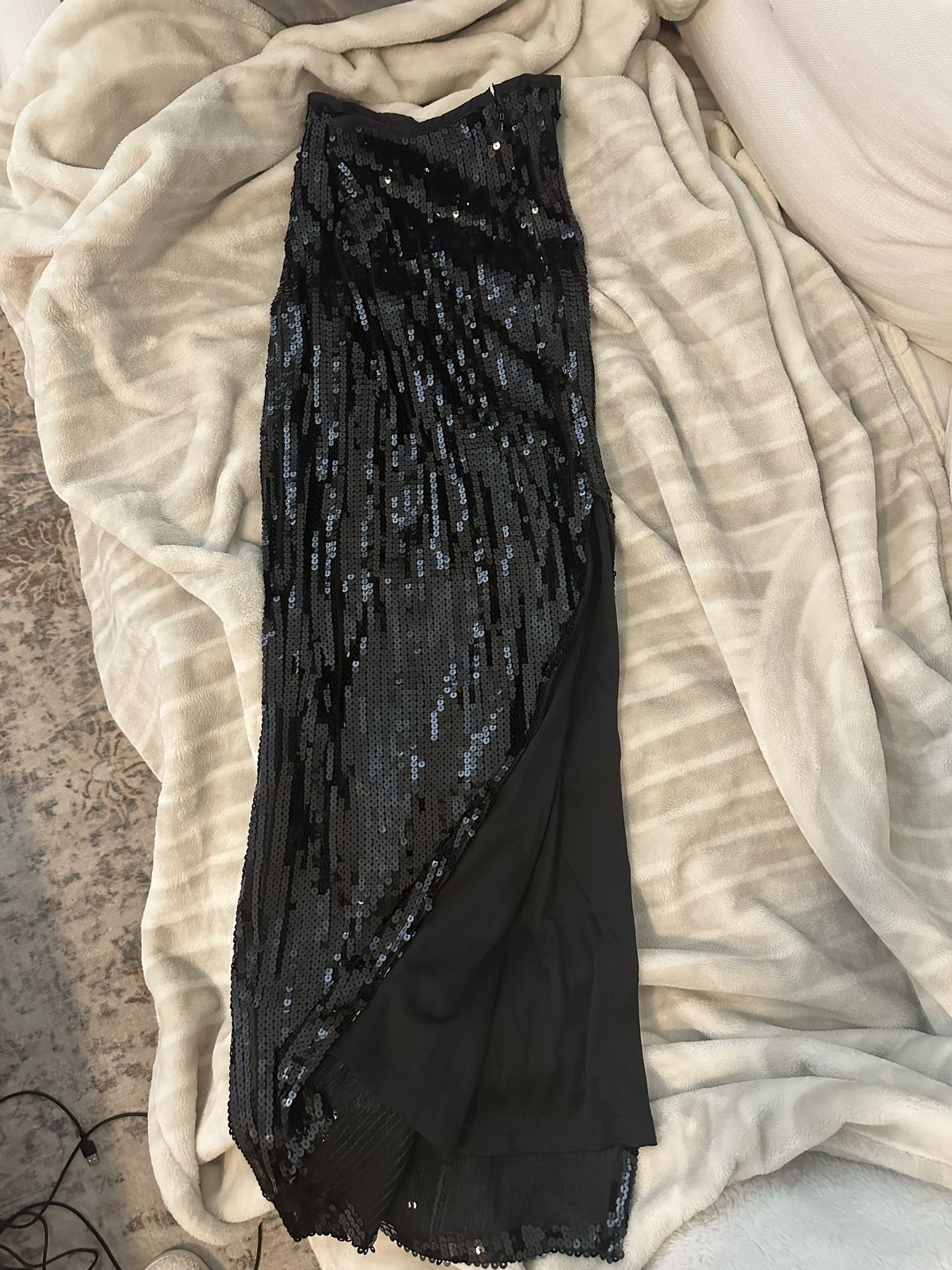 Forever 21 Sparkling Sequin Maxi Skirt Size M