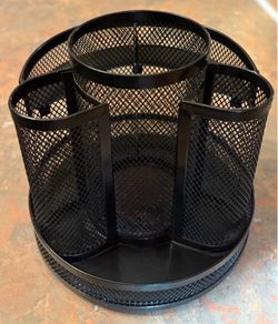 Desk organizer