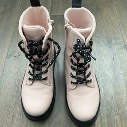 H&M Girl’s Pink Boots (Size 1 US)