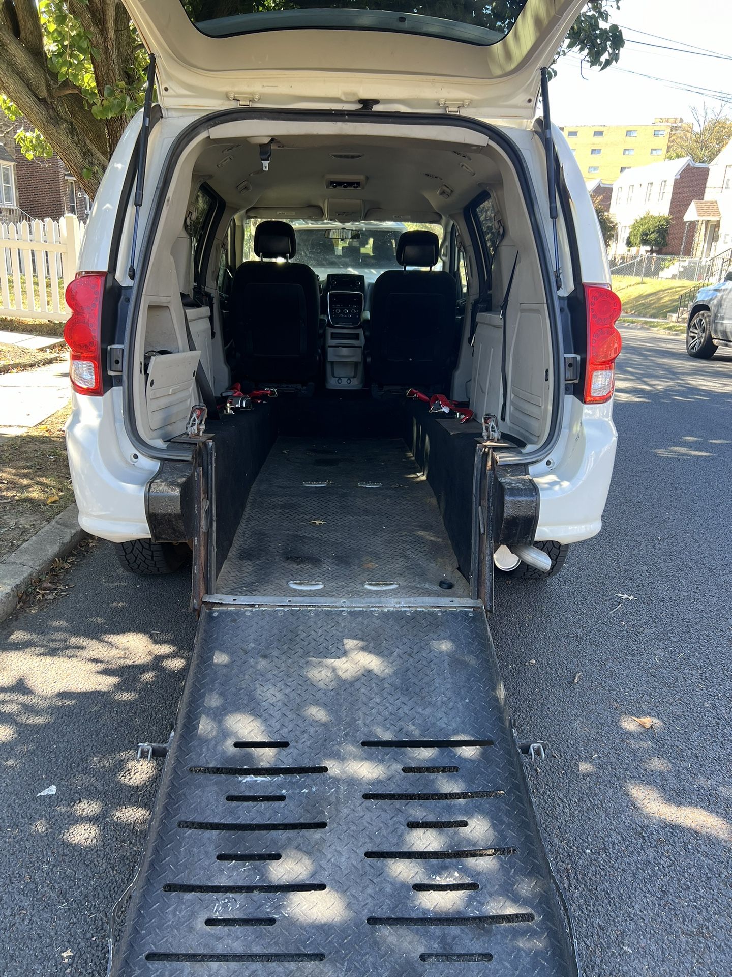 2013 Dodge Grand Caravan