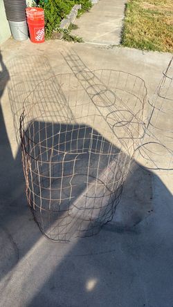 Tomato cage