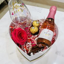 Mothers Day Heart Box Wine And Wine Glass 