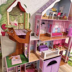Doll House