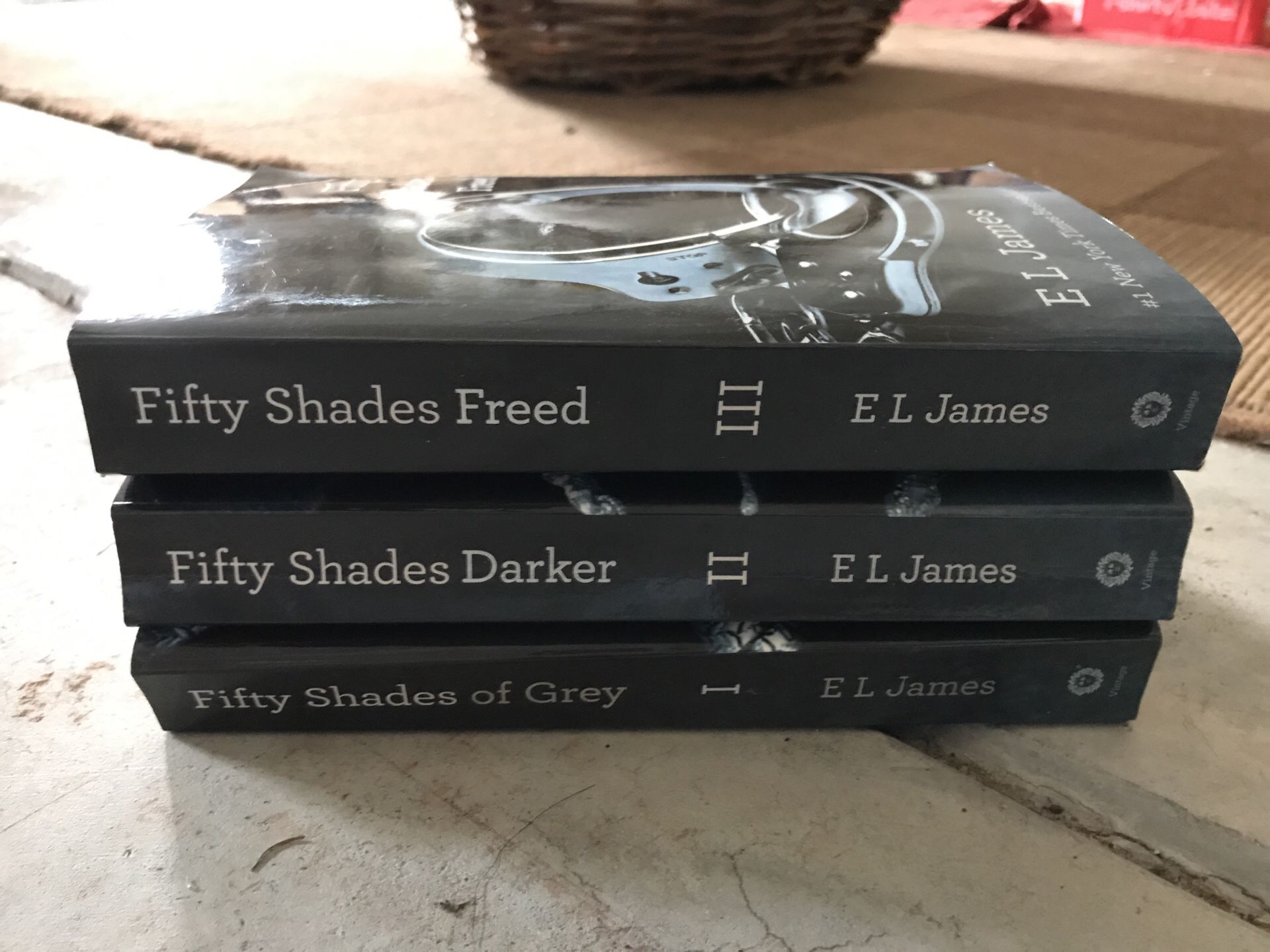 Fifty shades of Grey: 3 book series