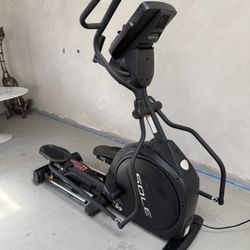 SOLE E55 Elliptical- Great Condition, Barely Used. MUST SELL, WILL GO FAST! Best Offer Gets It! 