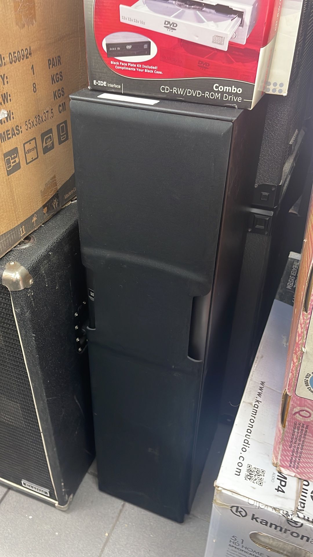 JBL HLS 820 Floor Standing Tower Speaker Black