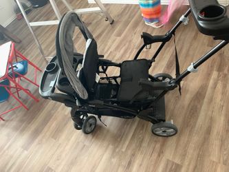 Baby stroller baby trend sit and stand
