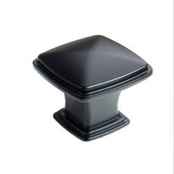 Single Hole Knobs