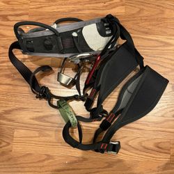 PETZL - CORAX, C51 Climber's Sit - Harness, Size 1, M-XL with Carry Bag
