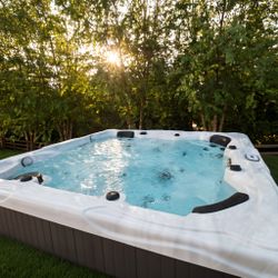 Catalina Spas Malibu Swim Spa, 220V - Like New - 2024 - Fort Pierce, FL