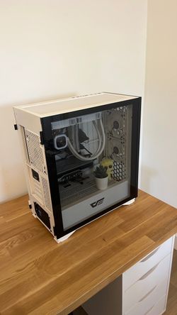 Custom Gaming PC computer
