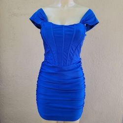 Blue Dress 