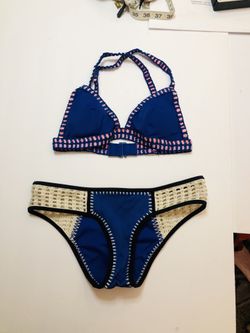 Victoria’s Secret bikini 2 pieces size XS