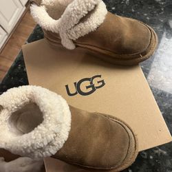 UGGs Size 1 Girls 