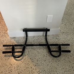 Door Mount Pull up Bar