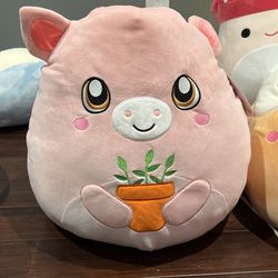Hettie Squishmallow