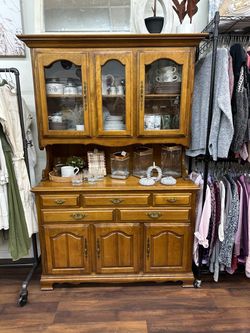 Cute China Hutch
