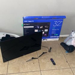 32 inch Roku Smart Tv