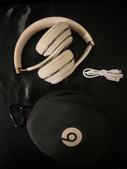 Beats Solo 4 Headphones