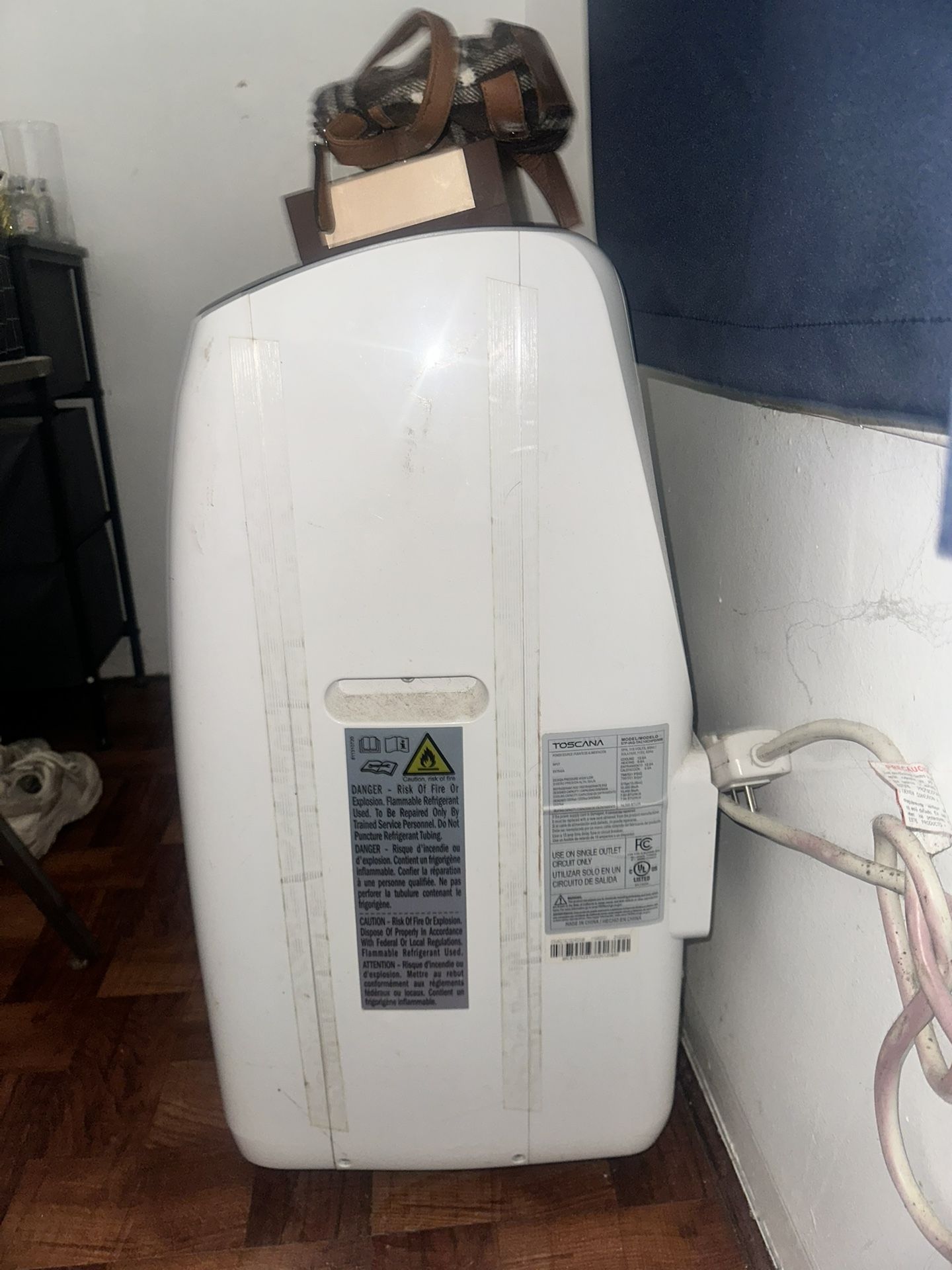 Ac Air conditioner