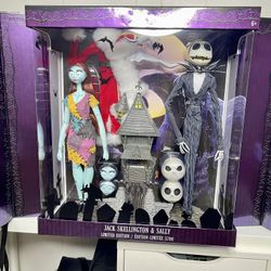 Disney Nightmare Before Christmas Jack and Sally Limited Edition Doll Set