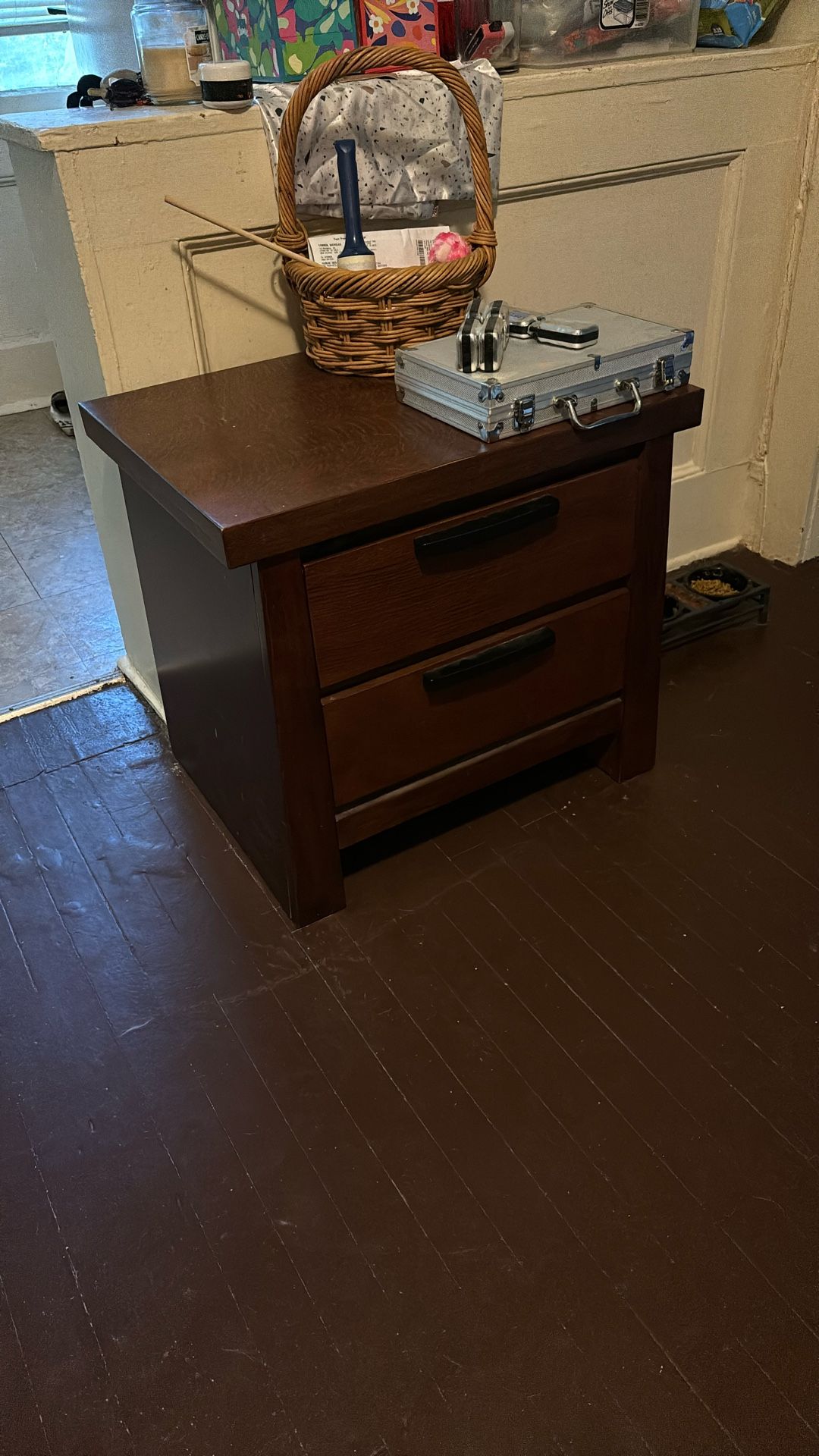 night stand/end table