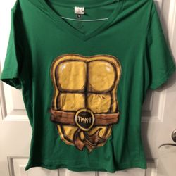 XXL womens Teenage Mutant Ninja Turtles Halloween costume shirt from Spirit Halloween. Click photos to enlarge