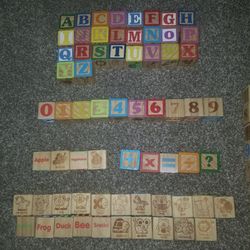 298 Cubos De Madera De Aprendizaje $30