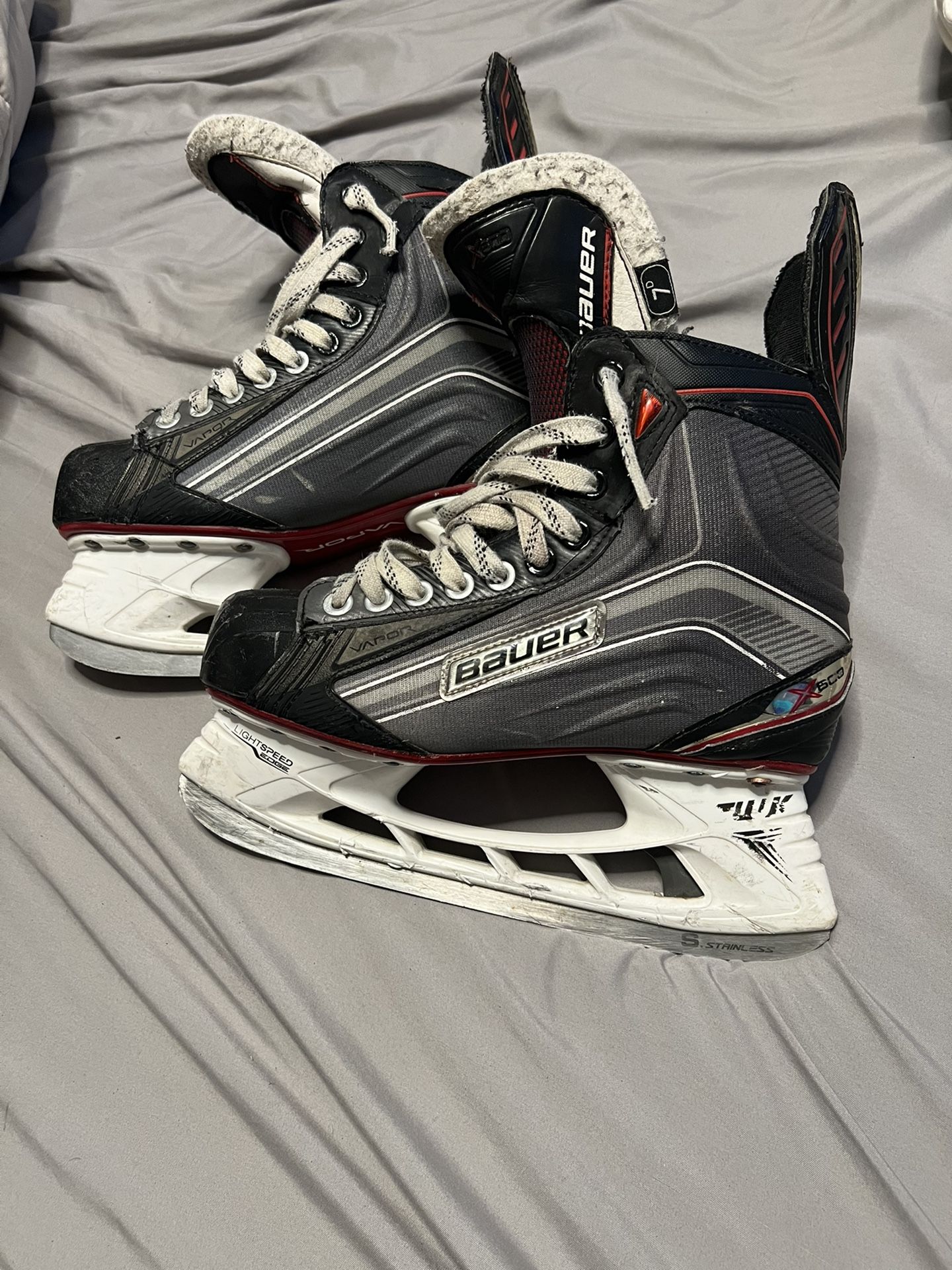 Bauer Vapor X600 Hockey Skates