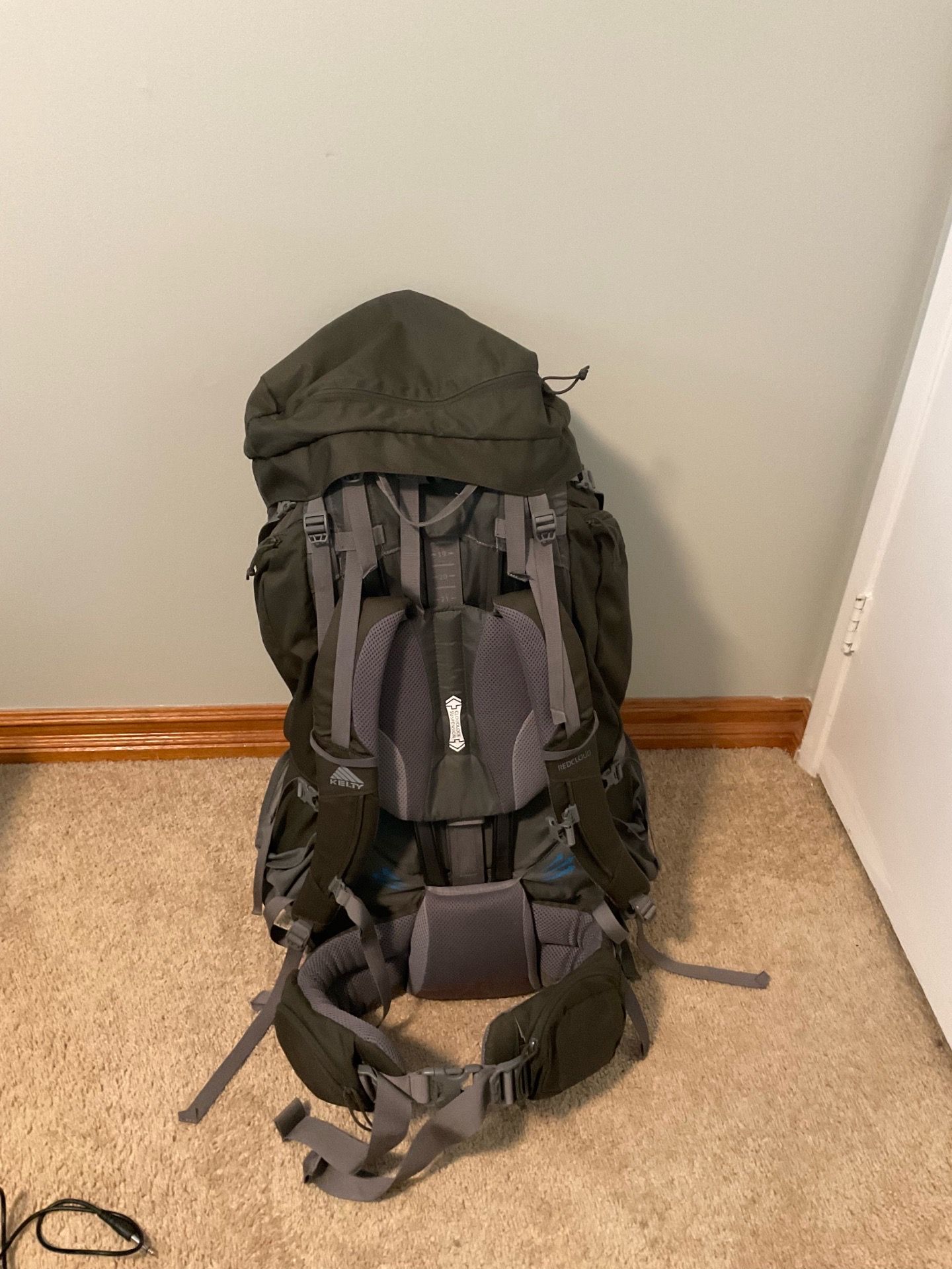 bages vs rains Rains® Texel Check-in Bag in Black for $360 rover_backpack The silhouette can be Kanken Sling Size:VFC2000HGA
