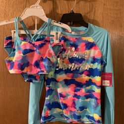 3 Pc Swim Suit. Girls 10. New W/tags. 