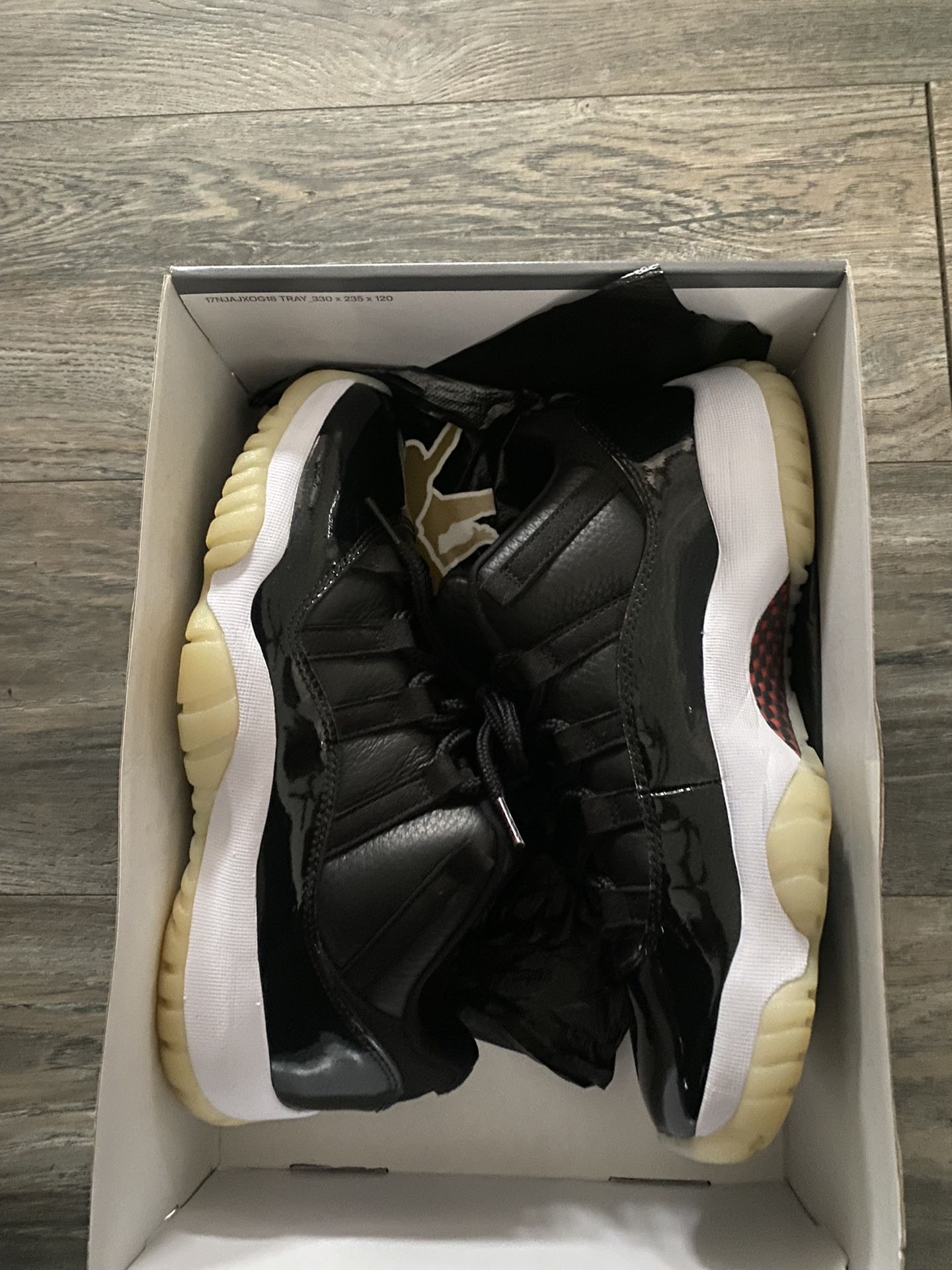 Jordan 11 Low