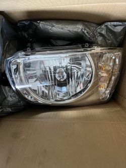 Hyundai Santa Fe Headlights