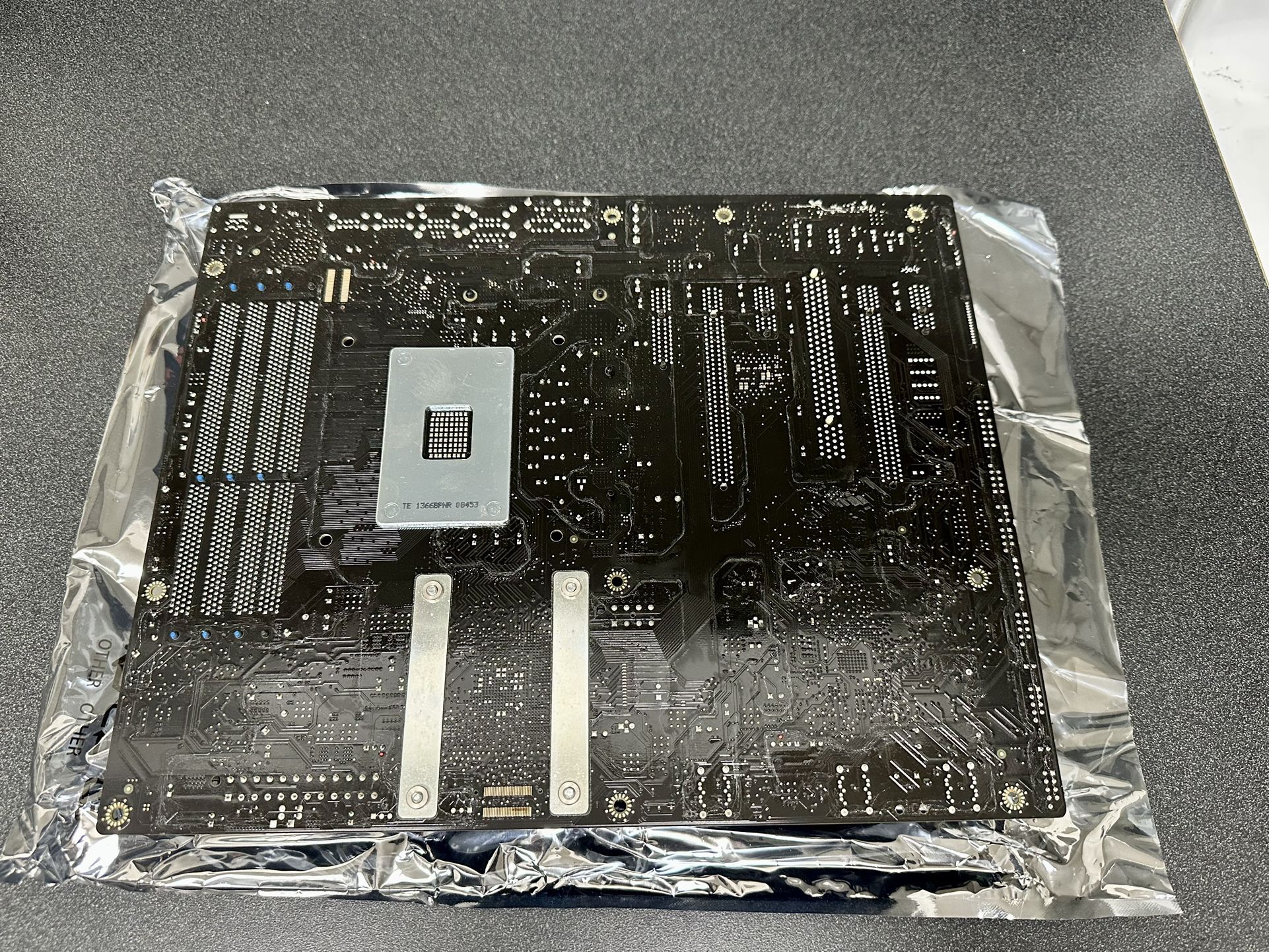 Intel® Desktop Board DX58SO