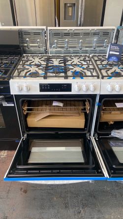 NEW Frigidaire Gas Stove $11 down payment