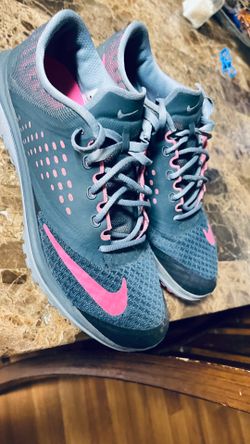Nike Shoes For Women’s Sizes  9.5