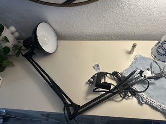 Lamp with clamp