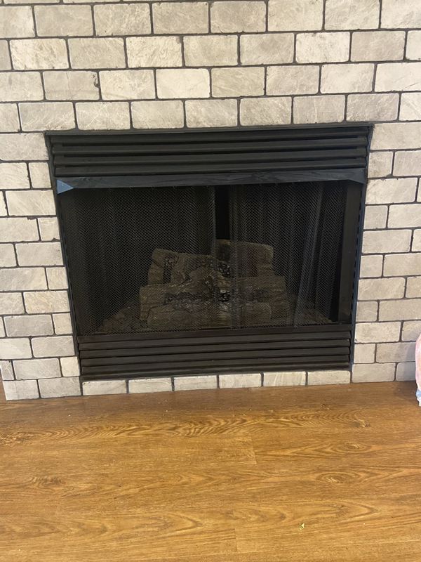 Natural Gas Ventless Fireplace Burner and Logs for Sale in Virginia