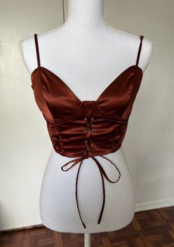 Fashion nova women’s copper cropped strap top size medium