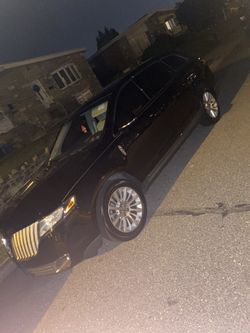 2015 Lincoln MKT