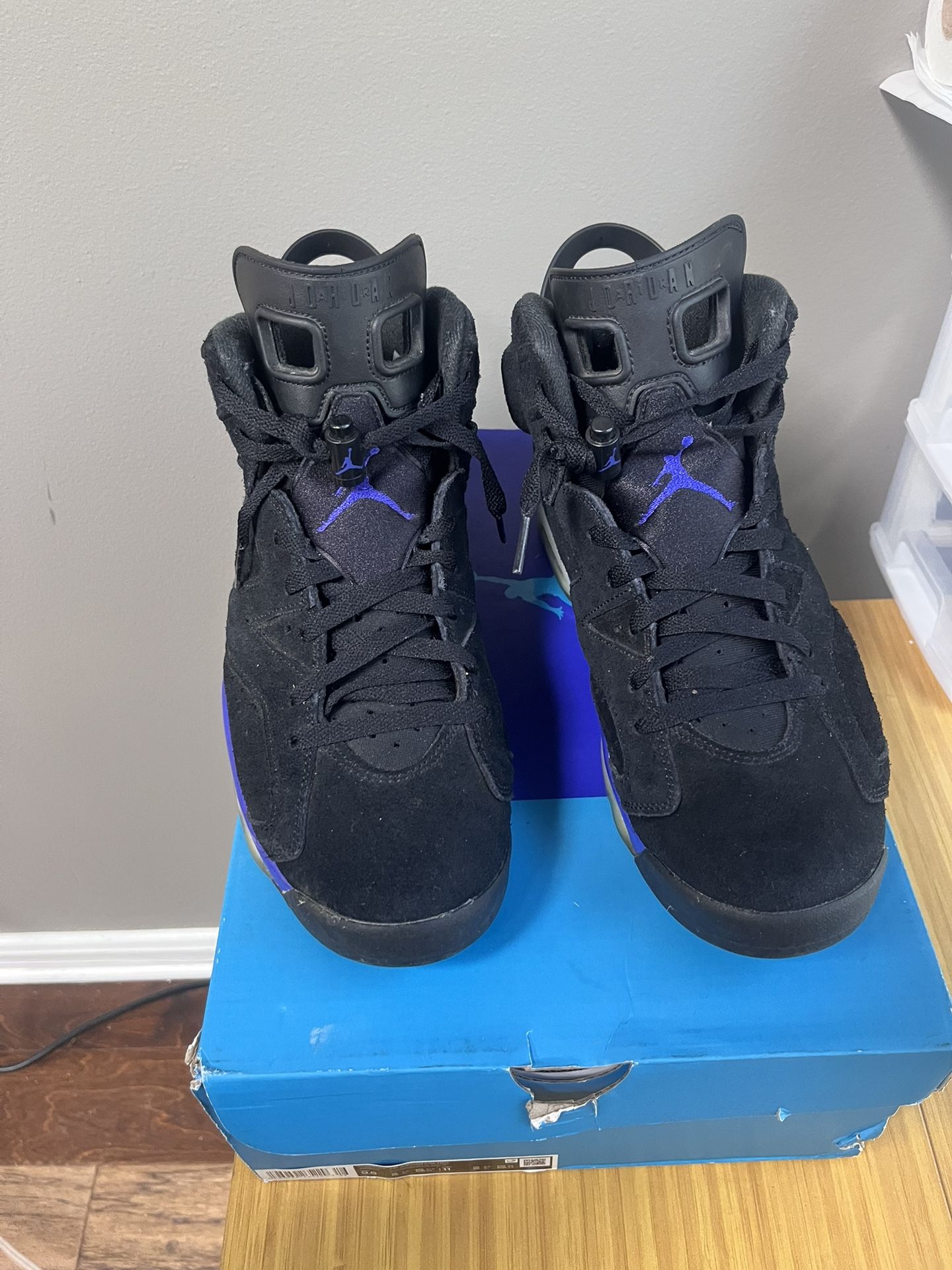 Air Jordan 6 Retro