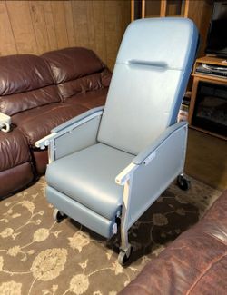 Geri Chair