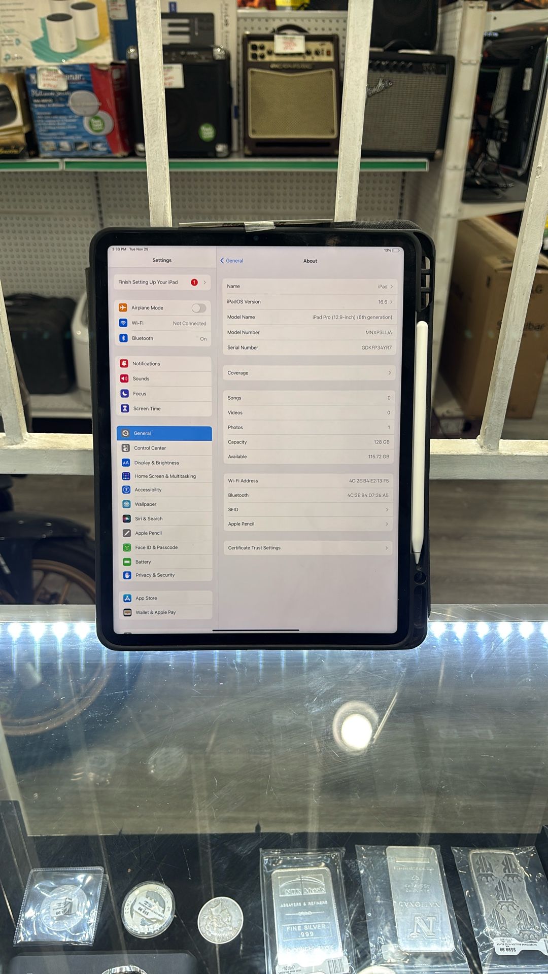 Apple iPad Pro 6th Generation