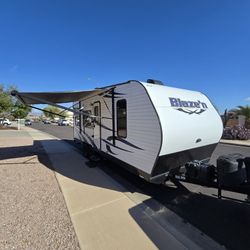 2016 Pacific coachworks Blazen 21fs Toyhauler 