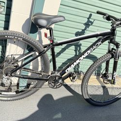 Black Diamondback Mountain Bike 29er